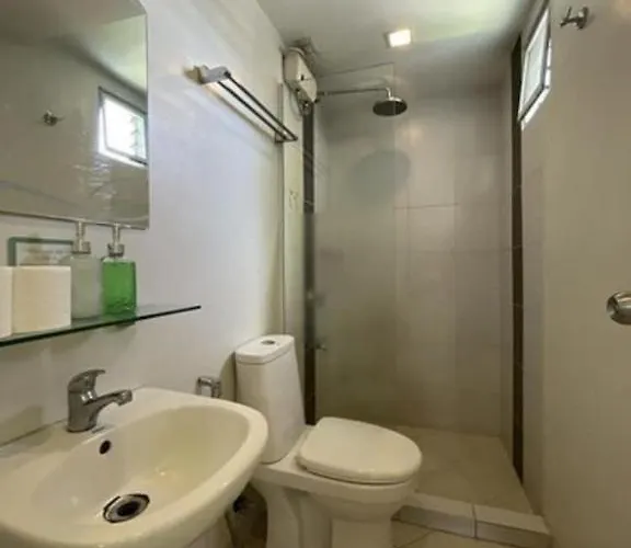 H Hotel Quezon City Hotel