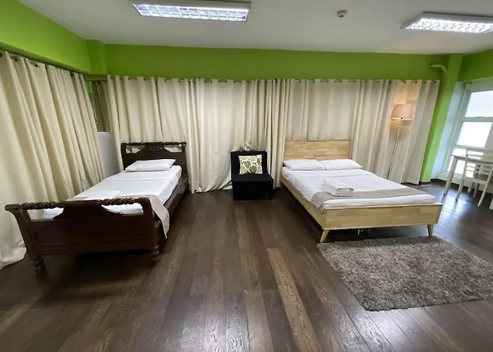H Hotel Quezon City Hotel 3*